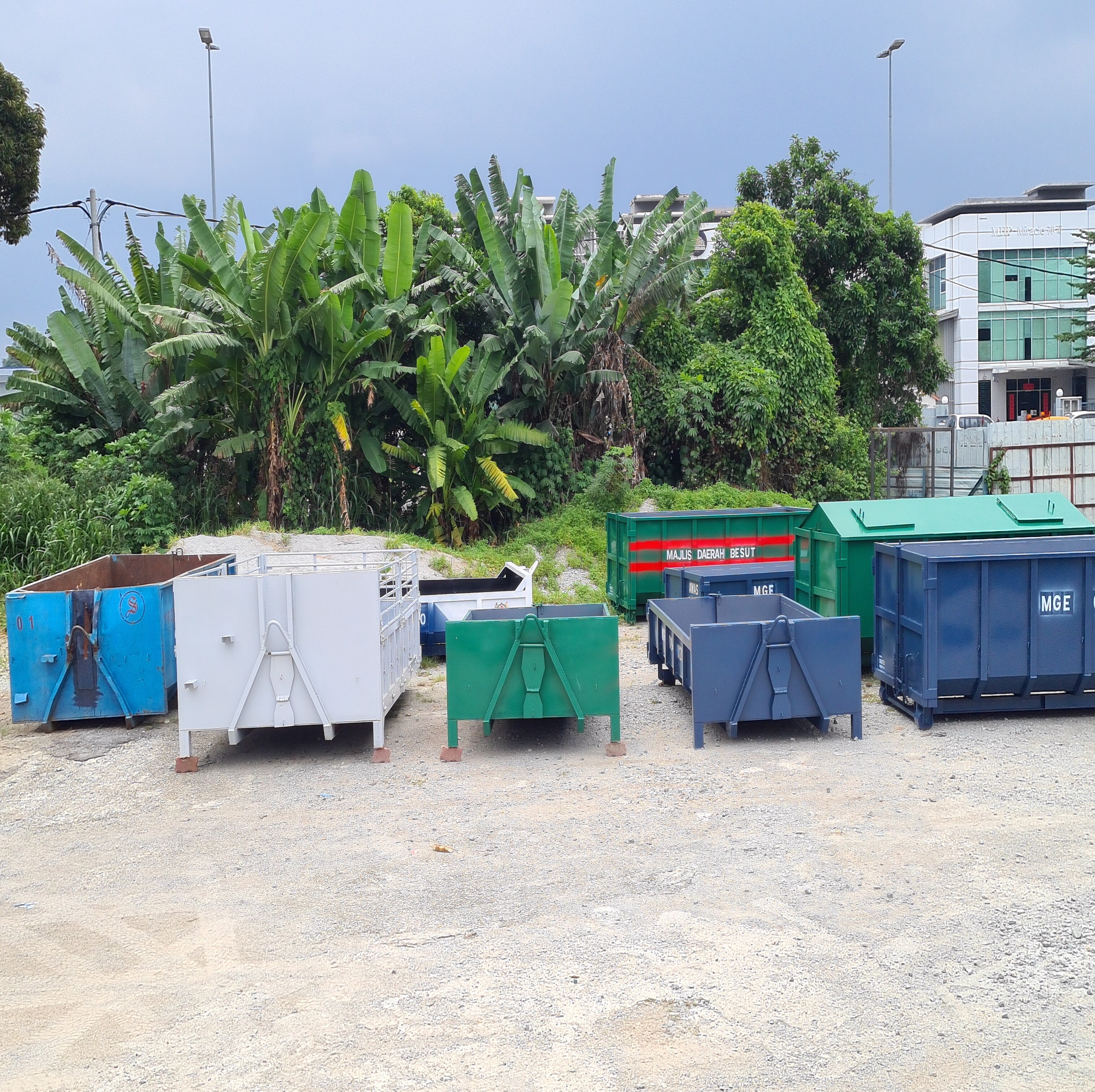 RORO BIN / ROLL ON ROLL